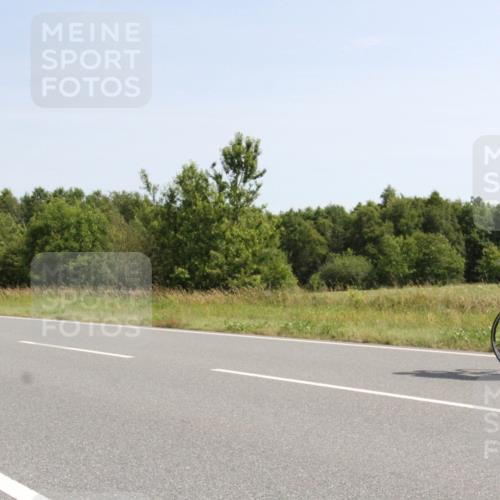22.06.2025 - Viking Triathlon Yannick Fuchs http://msf.ph/oto/8073569 22.06.2025 11:07:59 Radfahren 25, 283, 619, 629 meine-sportfotos.de