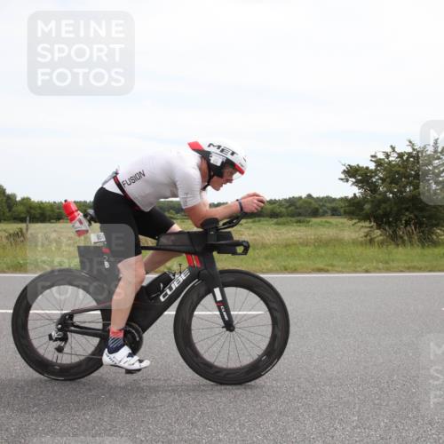 22.06.2025 - Viking Triathlon Yannick Fuchs http://msf.ph/oto/8073582 22.06.2025 12:49:56 Radfahren 556, 649 meine-sportfotos.de