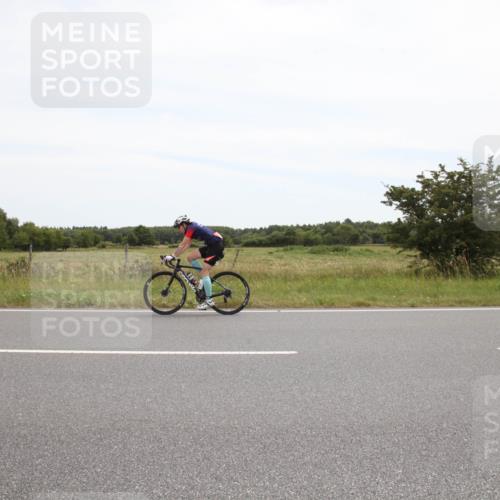 22.06.2025 - Viking Triathlon Yannick Fuchs http://msf.ph/oto/8073585 22.06.2025 12:49:59 Radfahren 88, 134, 556, 649 meine-sportfotos.de