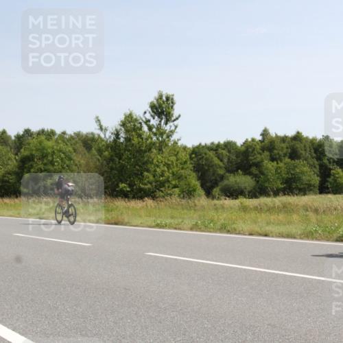 22.06.2025 - Viking Triathlon Yannick Fuchs http://msf.ph/oto/8073612 22.06.2025 11:08:30 Radfahren 282, 465, 514, 653 meine-sportfotos.de