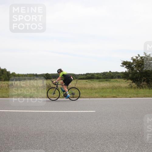 22.06.2025 - Viking Triathlon Yannick Fuchs http://msf.ph/oto/8073619 22.06.2025 12:50:12 Radfahren 20, 256, 398, 470, 636 meine-sportfotos.de