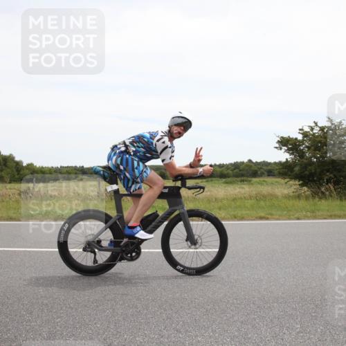 22.06.2025 - Viking Triathlon Yannick Fuchs http://msf.ph/oto/8073661 22.06.2025 12:50:35 Radfahren 29, 70, 243, 365, 399, 443, 451, 467, 549 meine-sportfotos.de