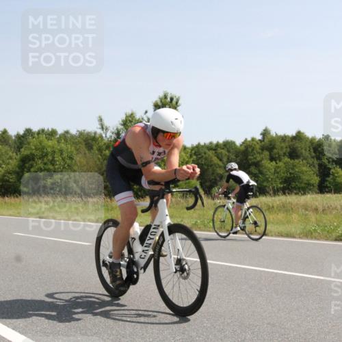 22.06.2025 - Viking Triathlon Yannick Fuchs http://msf.ph/oto/8073692 22.06.2025 11:09:24 Radfahren 16, 26, 95, 109, 290, 326, 343, 420 meine-sportfotos.de