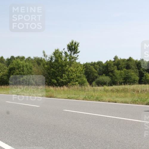 22.06.2025 - Viking Triathlon Yannick Fuchs http://msf.ph/oto/8073703 22.06.2025 11:09:27 Radfahren 16, 26, 95, 109, 290, 326, 420 meine-sportfotos.de