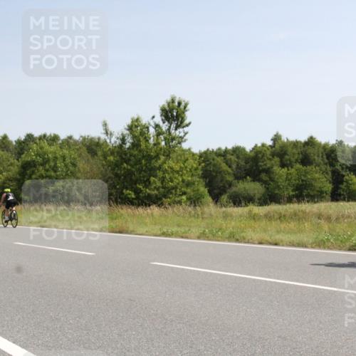 22.06.2025 - Viking Triathlon Yannick Fuchs http://msf.ph/oto/8073706 22.06.2025 11:09:29 Radfahren 16, 26, 95, 326, 368, 423 meine-sportfotos.de