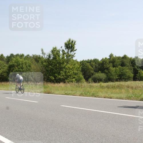 22.06.2025 - Viking Triathlon Yannick Fuchs http://msf.ph/oto/8073709 22.06.2025 11:09:30 Radfahren 16, 26, 95, 145, 326, 368, 423 meine-sportfotos.de