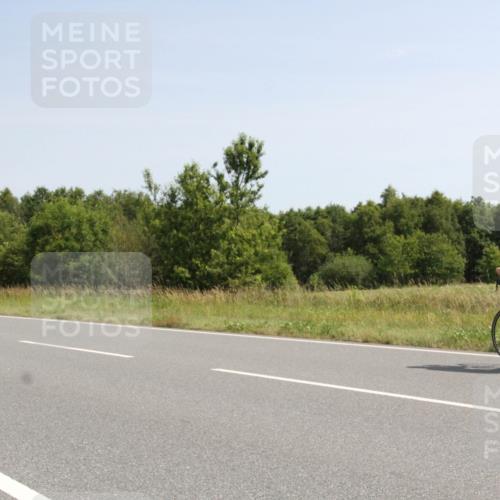 22.06.2025 - Viking Triathlon Yannick Fuchs http://msf.ph/oto/8073729 22.06.2025 11:09:49 Radfahren 318, 442 meine-sportfotos.de