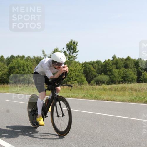 22.06.2025 - Viking Triathlon Yannick Fuchs http://msf.ph/oto/8073744 22.06.2025 11:10:09 Radfahren 258, 652 meine-sportfotos.de