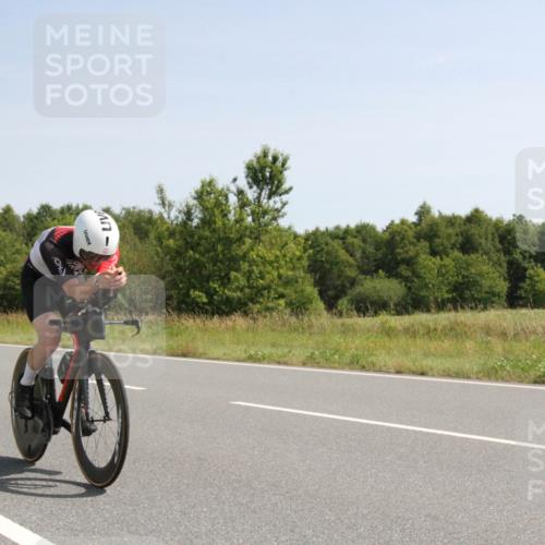 22.06.2025 - Viking Triathlon Yannick Fuchs http://msf.ph/oto/8073747 22.06.2025 11:10:11 Radfahren 258, 652 meine-sportfotos.de