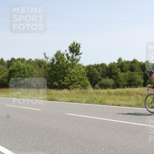 22.06.2025 - Viking Triathlon Yannick Fuchs http://msf.ph/oto/8073770 22.06.2025 11:10:53 Radfahren 329, 346 meine-sportfotos.de