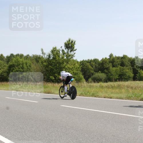 22.06.2025 - Viking Triathlon Yannick Fuchs http://msf.ph/oto/8073809 22.06.2025 11:11:21 Radfahren 55, 108, 123, 219, 249, 410, 606, 650 meine-sportfotos.de