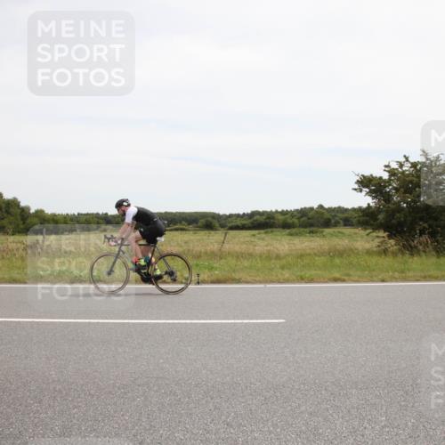22.06.2025 - Viking Triathlon Yannick Fuchs http://msf.ph/oto/8073865 22.06.2025 12:53:07 Radfahren 179, 378, 406 meine-sportfotos.de