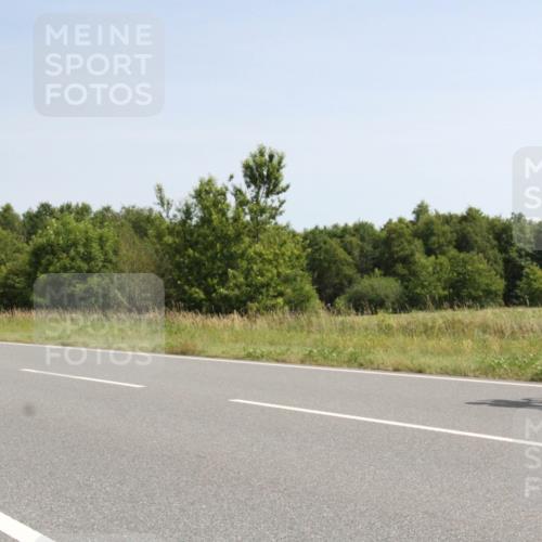 22.06.2025 - Viking Triathlon Yannick Fuchs http://msf.ph/oto/8073884 22.06.2025 11:12:29 Radfahren 103, 342 meine-sportfotos.de