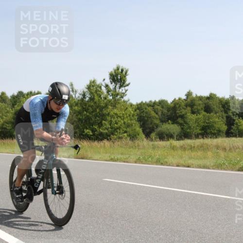 22.06.2025 - Viking Triathlon Yannick Fuchs http://msf.ph/oto/8073910 22.06.2025 11:13:21 Radfahren 39, 458, 633 meine-sportfotos.de