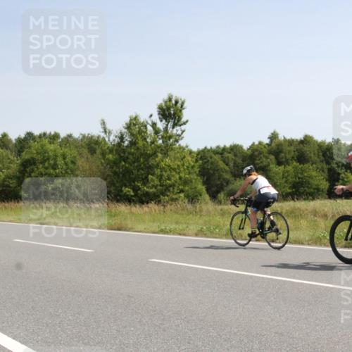 22.06.2025 - Viking Triathlon Yannick Fuchs http://msf.ph/oto/8073917 22.06.2025 11:13:27 Radfahren 39, 356, 633 meine-sportfotos.de