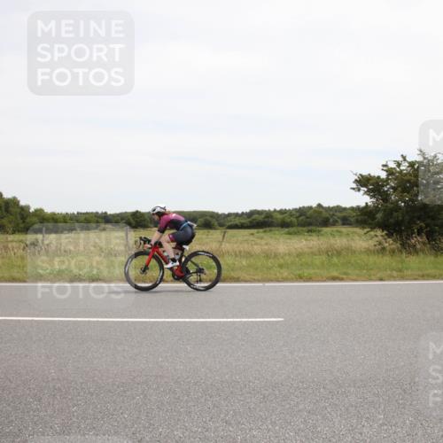 22.06.2025 - Viking Triathlon Yannick Fuchs http://msf.ph/oto/8073927 22.06.2025 12:53:43 Radfahren 333, 525, 543 meine-sportfotos.de