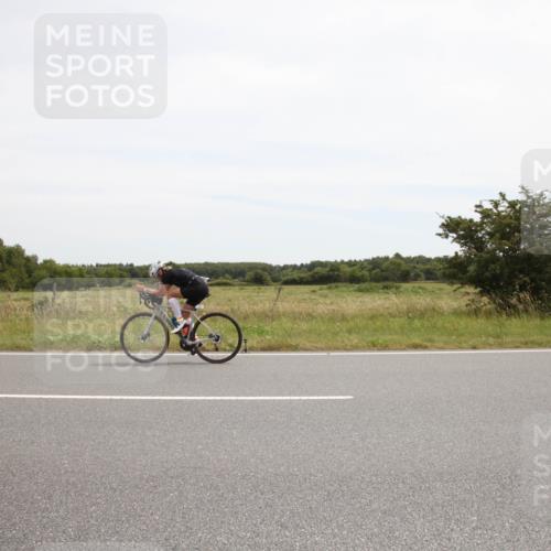 22.06.2025 - Viking Triathlon Yannick Fuchs http://msf.ph/oto/8073934 22.06.2025 12:53:52 Radfahren 57, 60, 412, 514 meine-sportfotos.de