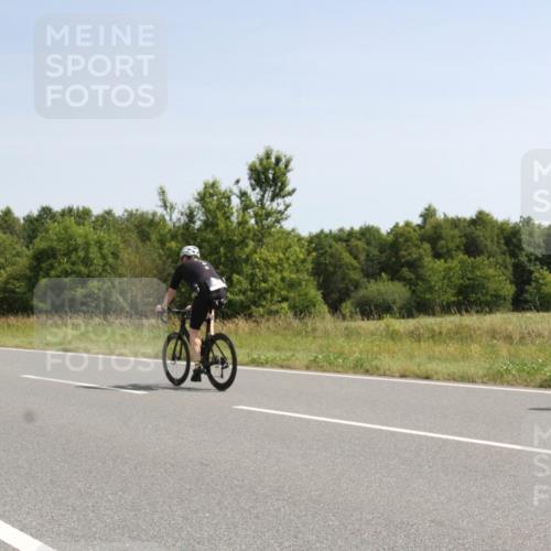 22.06.2025 - Viking Triathlon Yannick Fuchs http://msf.ph/oto/8073936 22.06.2025 11:14:01 Radfahren 31, 51, 130, 223, 611 meine-sportfotos.de