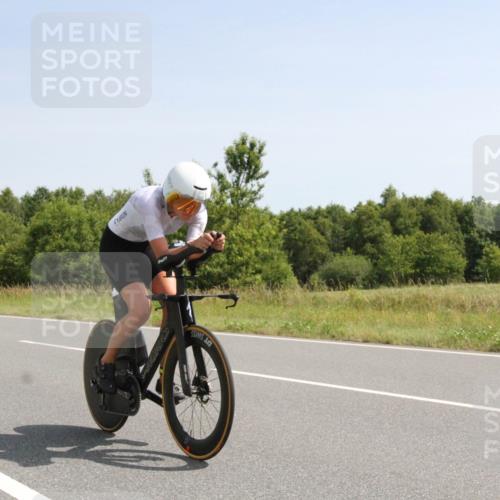 22.06.2025 - Viking Triathlon Yannick Fuchs http://msf.ph/oto/8073946 22.06.2025 11:14:12 Radfahren 13, 189, 225, 444 meine-sportfotos.de
