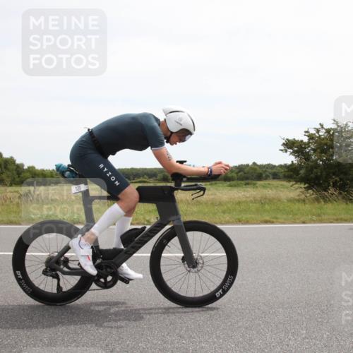 22.06.2025 - Viking Triathlon Yannick Fuchs http://msf.ph/oto/8073979 22.06.2025 12:54:29 Radfahren 389, 529, 531 meine-sportfotos.de