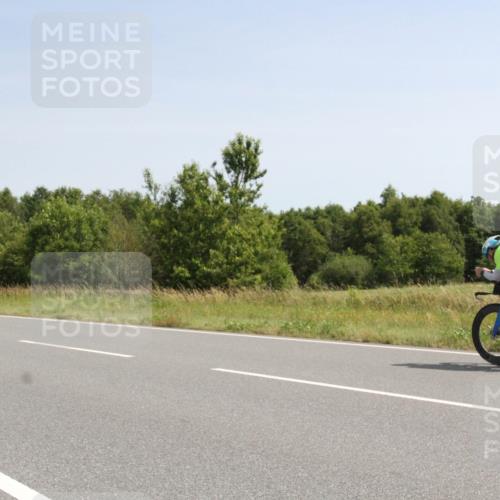 22.06.2025 - Viking Triathlon Yannick Fuchs http://msf.ph/oto/8073994 22.06.2025 11:14:35 Radfahren 60, 71, 263 meine-sportfotos.de