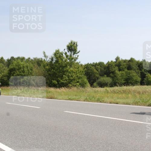 22.06.2025 - Viking Triathlon Yannick Fuchs http://msf.ph/oto/8074001 22.06.2025 11:14:38 Radfahren 60, 230, 263 meine-sportfotos.de