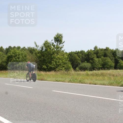 22.06.2025 - Viking Triathlon Yannick Fuchs http://msf.ph/oto/8074015 22.06.2025 11:14:54 Radfahren 36, 84, 341, 425, 439 meine-sportfotos.de