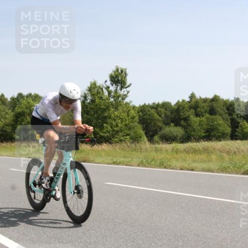 22.06.2025 - Viking Triathlon Yannick Fuchs http://msf.ph/oto/8074030 22.06.2025 11:15:05 Radfahren 12, 74, 102, 132, 285, 555, 616 meine-sportfotos.de