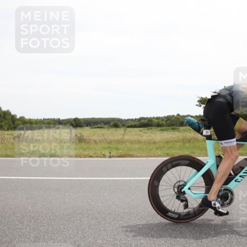 22.06.2025 - Viking Triathlon Yannick Fuchs http://msf.ph/oto/8074031 22.06.2025 12:55:31 Radfahren 91, 295 meine-sportfotos.de