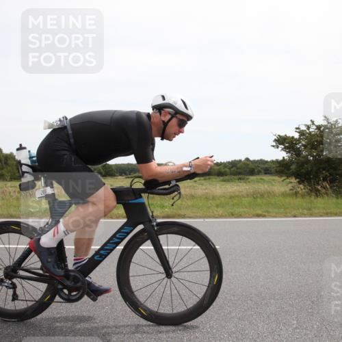 22.06.2025 - Viking Triathlon Yannick Fuchs http://msf.ph/oto/8074057 22.06.2025 12:56:12 Radfahren 139, 266, 423, 552 meine-sportfotos.de