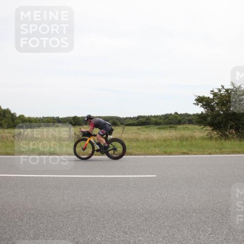 22.06.2025 - Viking Triathlon Yannick Fuchs http://msf.ph/oto/8074061 22.06.2025 12:56:15 Radfahren 139, 266, 552 meine-sportfotos.de