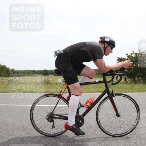 22.06.2025 - Viking Triathlon Yannick Fuchs http://msf.ph/oto/8074076 22.06.2025 12:56:32 Radfahren 204, 247, 306, 603 meine-sportfotos.de