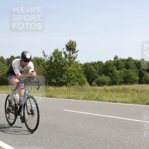 22.06.2025 - Viking Triathlon Yannick Fuchs http://msf.ph/oto/8074077 22.06.2025 11:15:47 Radfahren 28, 196, 256, 525, 613 meine-sportfotos.de
