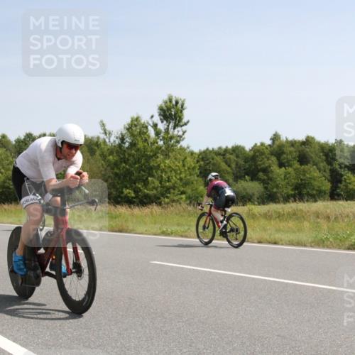 22.06.2025 - Viking Triathlon Yannick Fuchs http://msf.ph/oto/8074084 22.06.2025 11:15:53 Radfahren 28, 144, 183, 256, 330, 372, 510, 525 meine-sportfotos.de