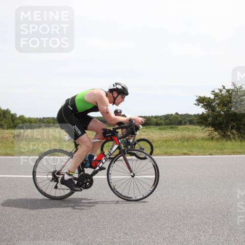 22.06.2025 - Viking Triathlon Yannick Fuchs http://msf.ph/oto/8074087 22.06.2025 12:56:49 Radfahren 246, 305, 313, 366, 542 meine-sportfotos.de