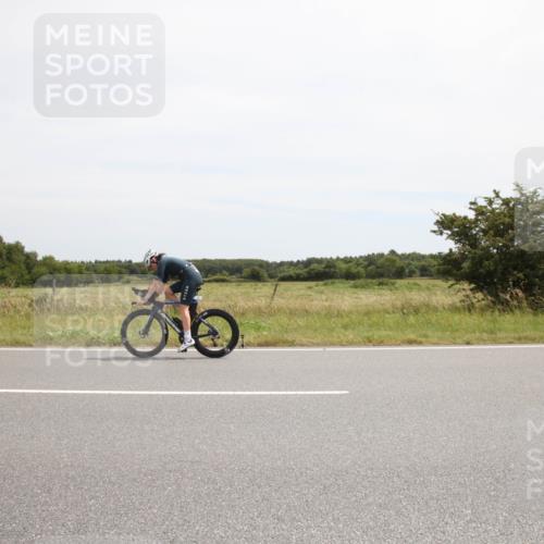 22.06.2025 - Viking Triathlon Yannick Fuchs http://msf.ph/oto/8074111 22.06.2025 12:57:22 Radfahren 24 meine-sportfotos.de
