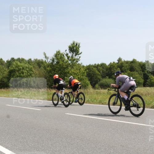 22.06.2025 - Viking Triathlon Yannick Fuchs http://msf.ph/oto/8074112 22.06.2025 11:16:23 Radfahren 184, 317, 446, 452, 605 meine-sportfotos.de