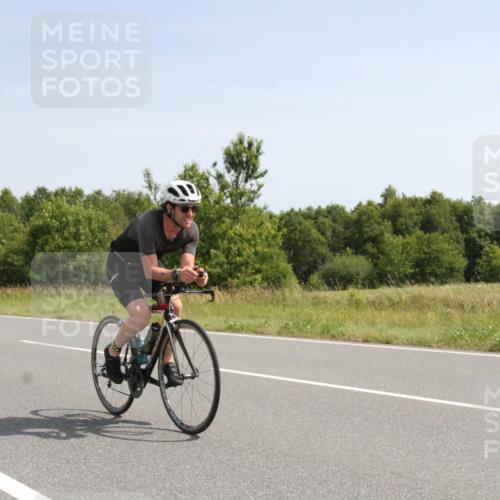 22.06.2025 - Viking Triathlon Yannick Fuchs http://msf.ph/oto/8074125 22.06.2025 11:16:49 Radfahren 121, 125, 271, 348, 443, 660, 662 meine-sportfotos.de