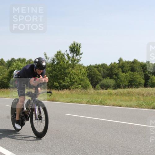 22.06.2025 - Viking Triathlon Yannick Fuchs http://msf.ph/oto/8074133 22.06.2025 11:16:55 Radfahren 69, 98, 121, 124, 125, 348, 443, 471, 478, 660 meine-sportfotos.de