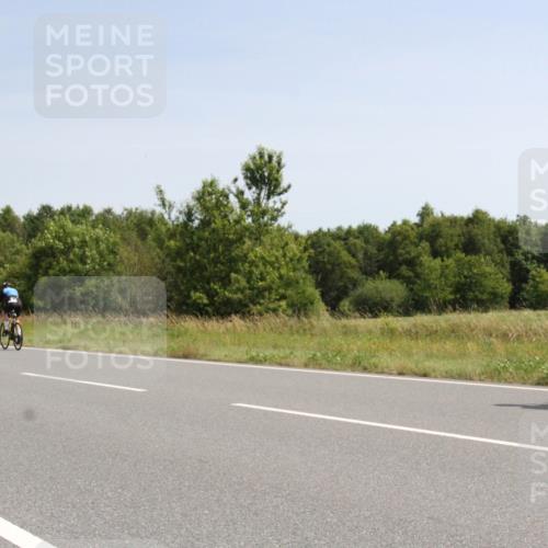 22.06.2025 - Viking Triathlon Yannick Fuchs http://msf.ph/oto/8074137 22.06.2025 11:16:59 Radfahren 69, 98, 121, 124, 125, 202, 471, 478, 551 meine-sportfotos.de