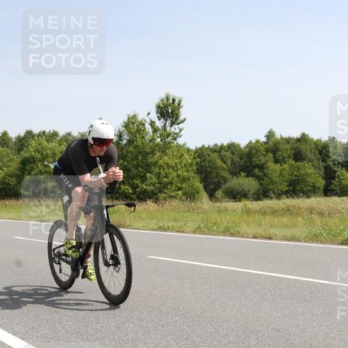 22.06.2025 - Viking Triathlon Yannick Fuchs http://msf.ph/oto/8074142 22.06.2025 11:17:01 Radfahren 69, 98, 124, 202, 308, 471, 478, 491, 551 meine-sportfotos.de