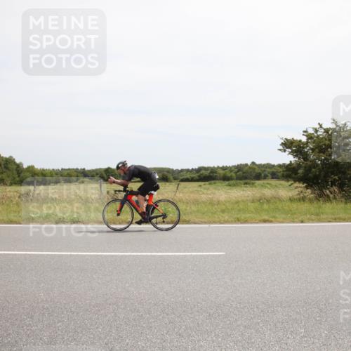 22.06.2025 - Viking Triathlon Yannick Fuchs http://msf.ph/oto/8074160 22.06.2025 12:58:24 Radfahren 107, 363, 372, 397, 495 meine-sportfotos.de