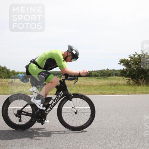 22.06.2025 - Viking Triathlon Yannick Fuchs http://msf.ph/oto/8074183 22.06.2025 12:58:39 Radfahren 180, 281, 358, 411, 487 meine-sportfotos.de