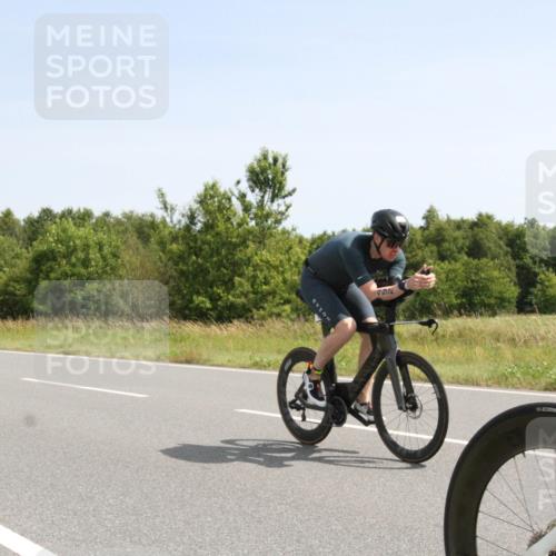22.06.2025 - Viking Triathlon Yannick Fuchs http://msf.ph/oto/8074198 22.06.2025 11:18:02 Radfahren 5, 87, 193, 207, 229, 242, 243, 284, 294, 429, 486, 492 meine-sportfotos.de