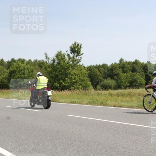 22.06.2025 - Viking Triathlon Yannick Fuchs http://msf.ph/oto/8074210 22.06.2025 11:18:15 Radfahren 63, 147, 206, 264, 543, 612 meine-sportfotos.de
