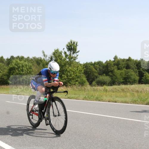22.06.2025 - Viking Triathlon Yannick Fuchs http://msf.ph/oto/8074228 22.06.2025 11:19:04 Radfahren 4, 137, 190, 353, 515, 641 meine-sportfotos.de