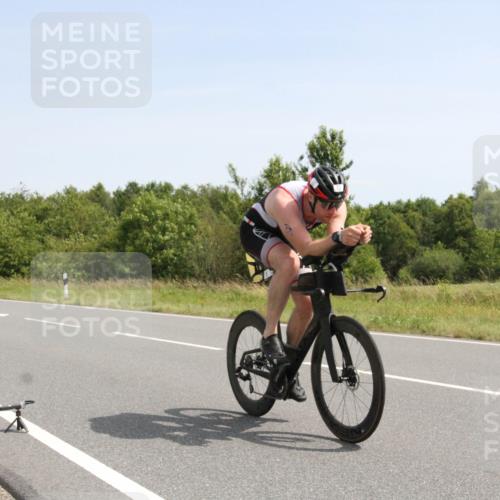 22.06.2025 - Viking Triathlon Yannick Fuchs http://msf.ph/oto/8074245 22.06.2025 11:19:35 Radfahren 255, 349 meine-sportfotos.de