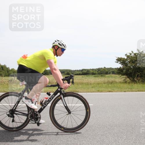 22.06.2025 - Viking Triathlon Yannick Fuchs http://msf.ph/oto/8074246 22.06.2025 12:59:34 Radfahren 102, 618 meine-sportfotos.de