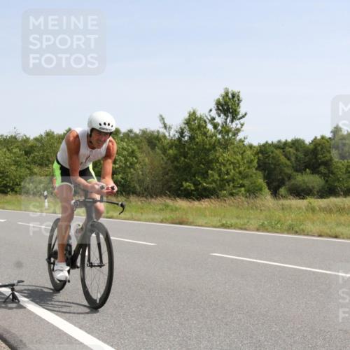22.06.2025 - Viking Triathlon Yannick Fuchs http://msf.ph/oto/8074247 22.06.2025 11:19:36 Radfahren 255, 349 meine-sportfotos.de