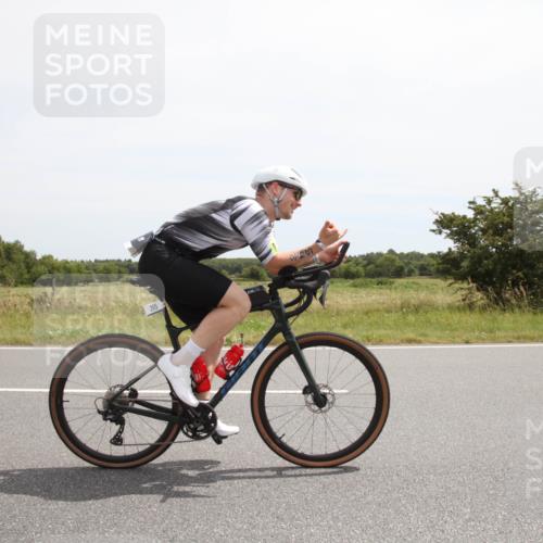 22.06.2025 - Viking Triathlon Yannick Fuchs http://msf.ph/oto/8074248 22.06.2025 12:59:46 Radfahren 48, 269, 650 meine-sportfotos.de